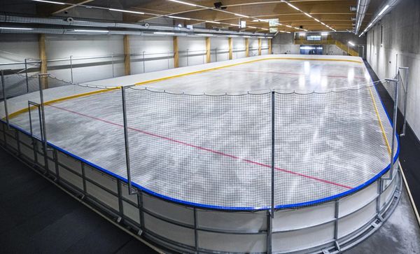 Tournament rink